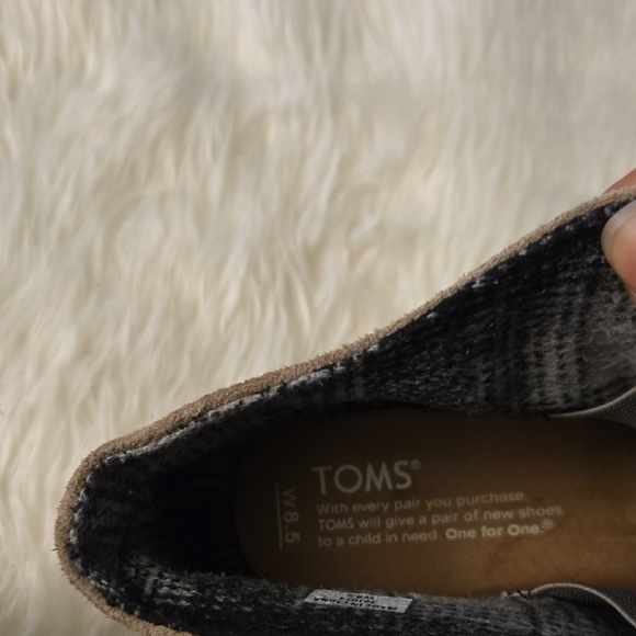 Tan Suede Lace-Up Ankle Boots - Picture 2 of 4